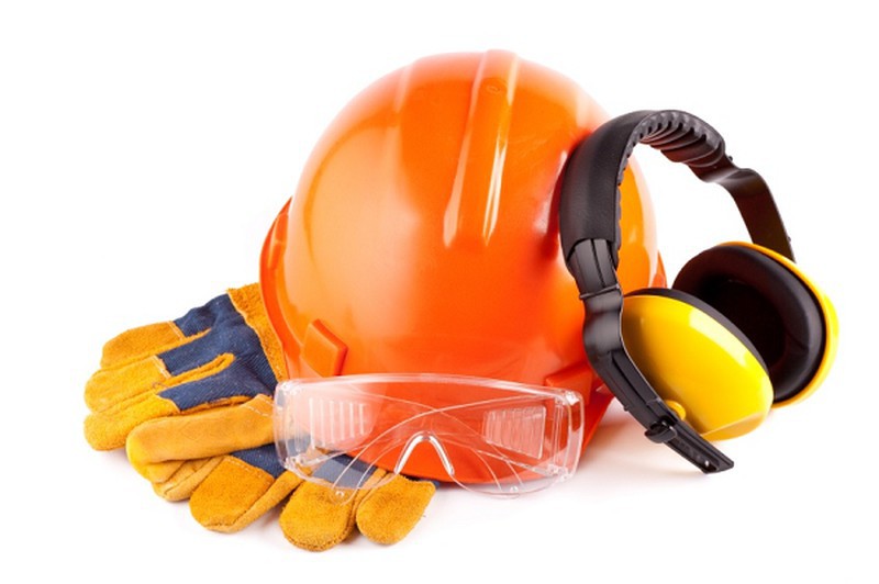 Personal Protective Equipment (PPE) for construction professionals