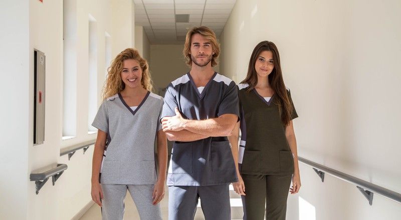 Uniformes de trabajo para reforzar la imagen de empresa