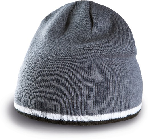 HAT WITH CONTRASTED TWO-COLOR STRIP