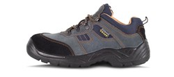 Suede shoe with laces Treking type Double density PU sole Steel toe cap and insole Gray