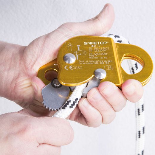 ALTOCHUT MULTIFUNCIÓN, de aluminio para cuerda 12 mm