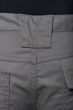 Arbeitsshorts mit mehreren Taschen