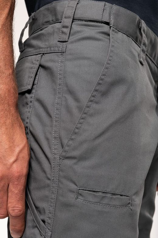 Arbeitsshorts mit mehreren Taschen