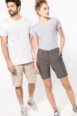 Leichte Bermudashorts mit mehreren Taschen für Herren