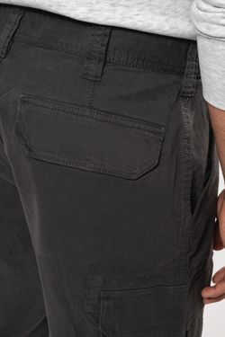 Bermuda-Shorts für Herren mit mehreren Taschen