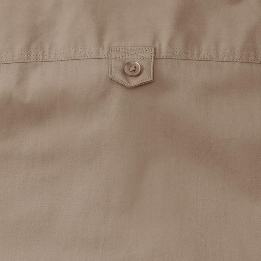Camisa clásica sarga manga corta