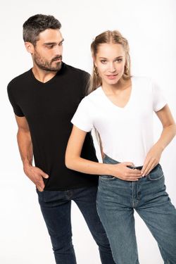 T-shirt com elastano decote em V Homem