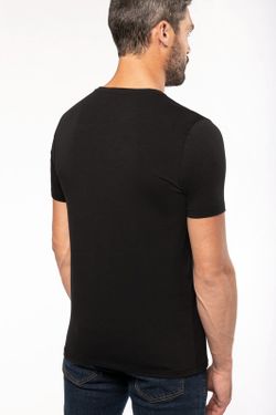 T-shirt com elastano decote em V Homem