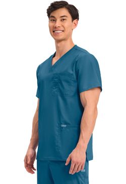 Herren Top mit V-Ausschnitt