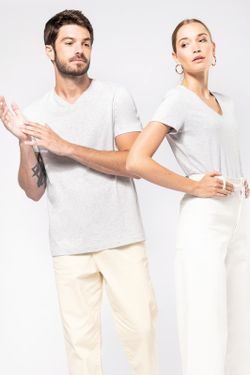 T-SHIRT SCOLLO AV CON MANICA CORTA