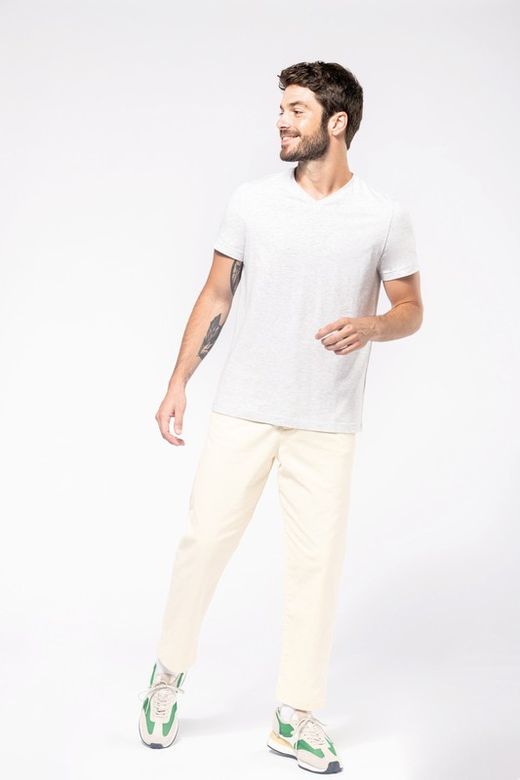 T-SHIRT SCOLLO AV CON MANICA CORTA