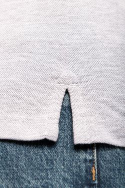 T-Shirt in piquet con scollo a V da donna