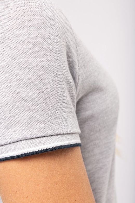 T-Shirt in piquet con scollo a V da donna