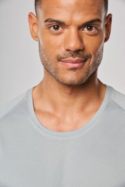 T-shirt sportiva uomo girocollo in materiale riciclato