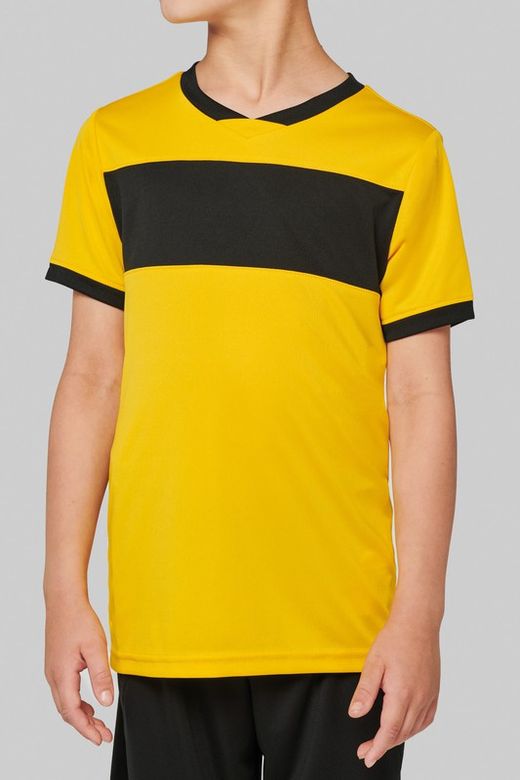 Maglietta dell'attrezzatura del ragazzo