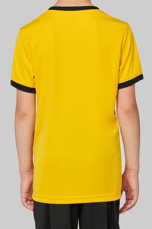 Maglietta dell'attrezzatura del ragazzo