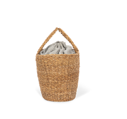 Panier tressé à la main