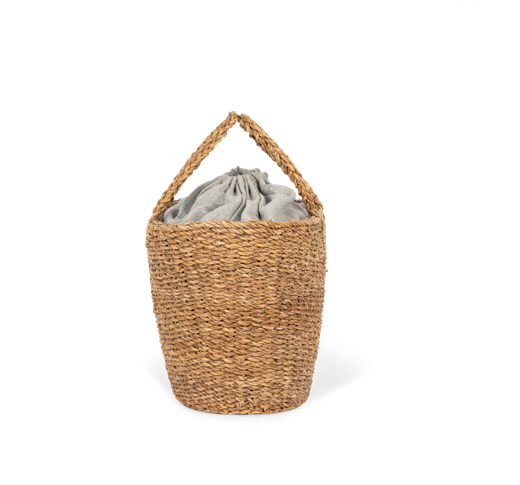 Panier tressé à la main