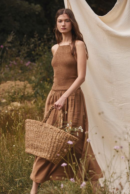 Panier tressé à la main