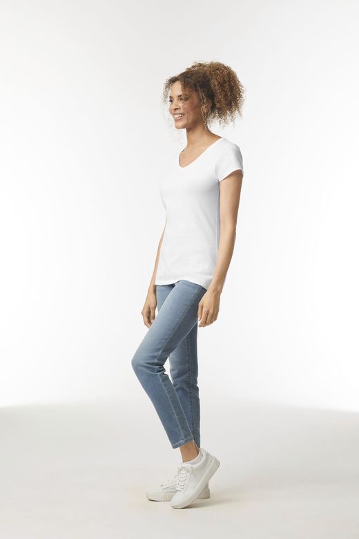 Softstyle Fitted Ladies' V-Neck T-Shirt