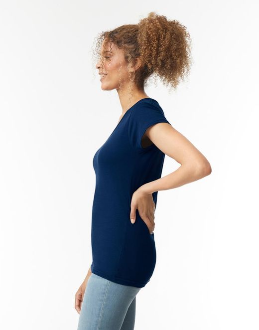 T-shirt con scollo a V Softstyle® da donna