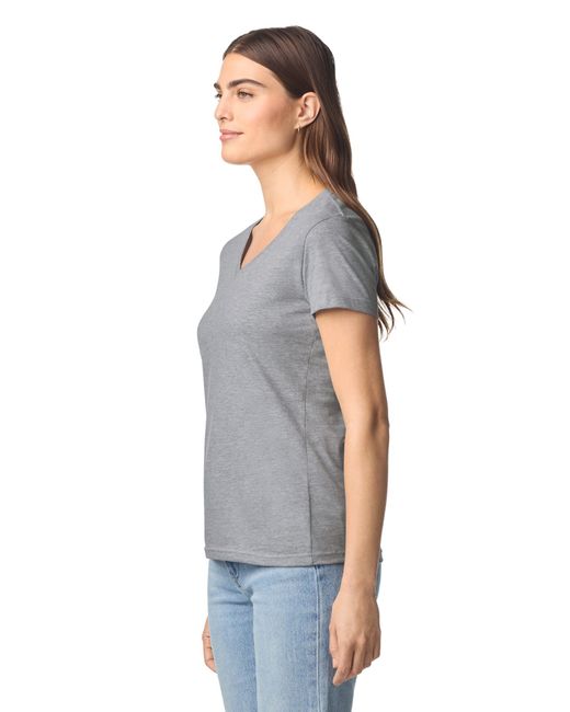 T-shirt con scollo a V Softstyle® da donna