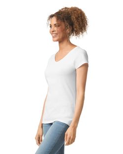 T-shirt con scollo a V Softstyle® da donna
