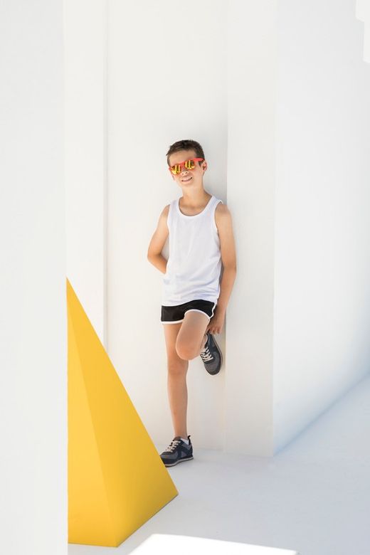 T-shirt extensible sans manches pour enfants