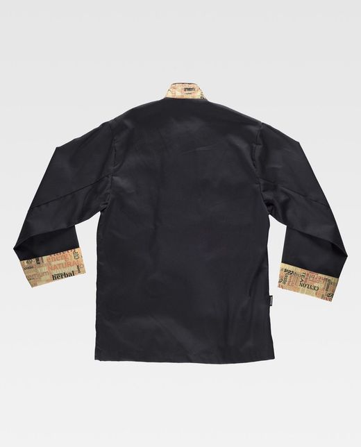 Kochjacke mit Sicherheitsknöpfen, kombinierte Manschetten mit schwarzen Buchstaben
