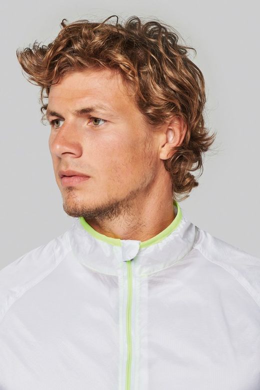 Giacca sportiva ultraleggera