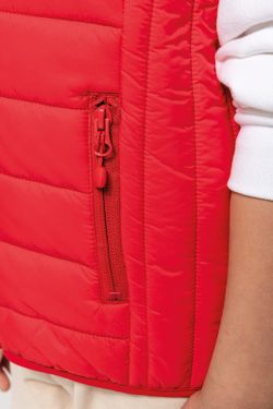 Padded and lightweight vest for children