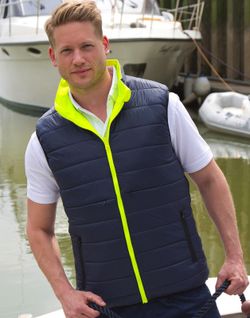 Reversible safety vest