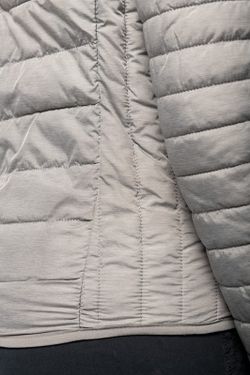 Chaqueta acolchada y ligera mujer