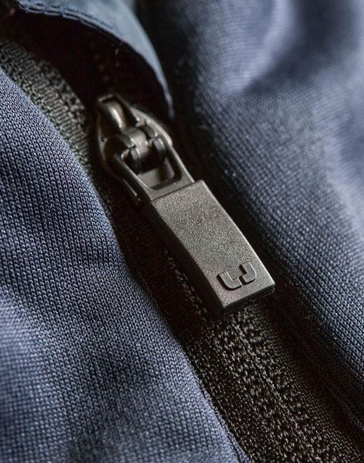 Chaqueta con capucha dos materiales mujer