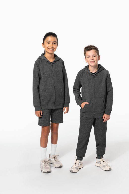 Kinderjacke mit Reißverschluss und Kapuze