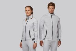 Chaqueta cuello alto hombre