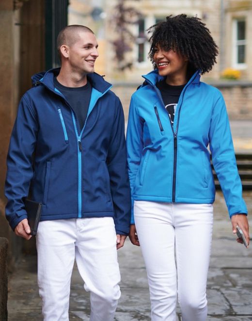 Chaqueta Softshell capucha 3 capas Venturer