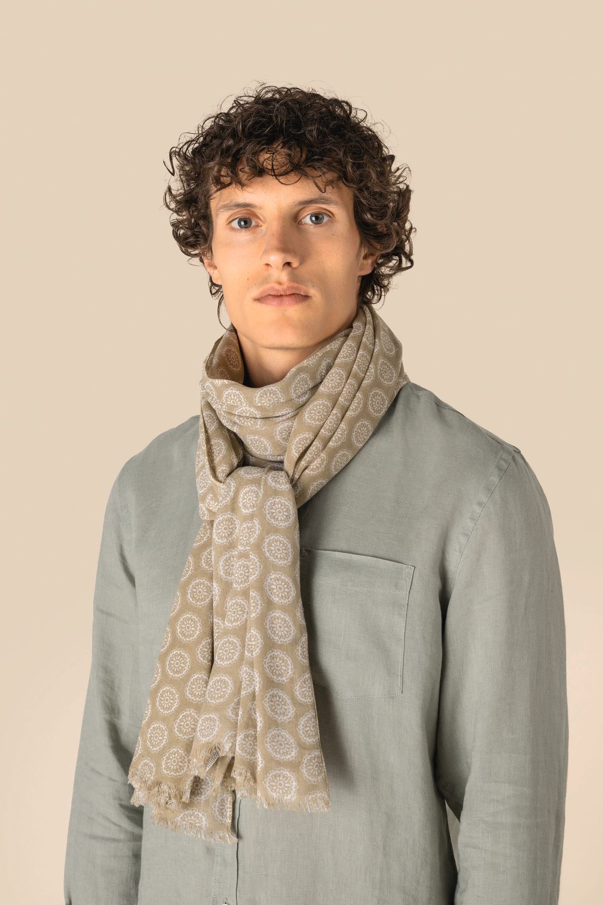 Fular con estampado unisex