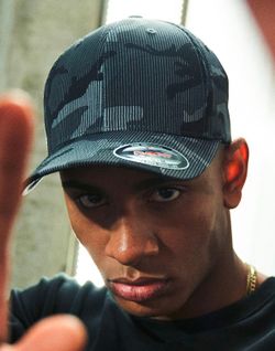 Gorra Flexfit camuflaje rallado