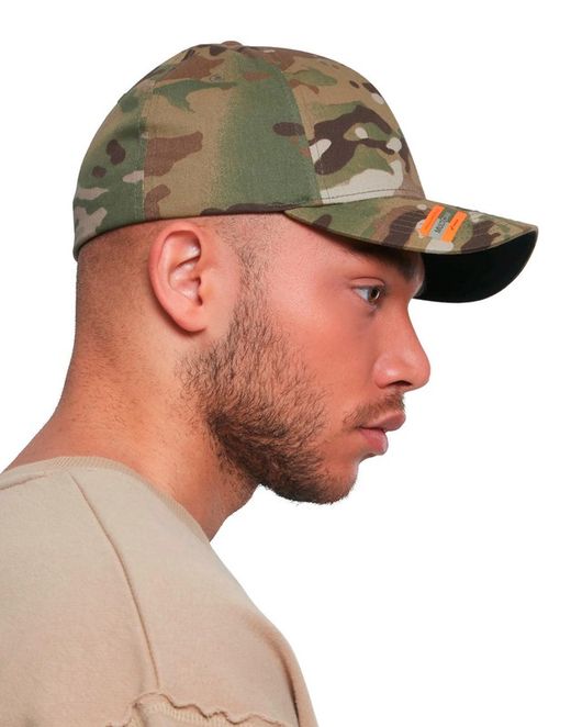 Gorra Flexfit® Multicam®