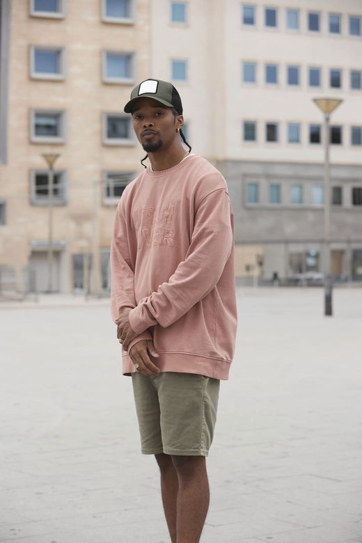 Cappellino trucker a 5 pannelli con patch quadrato