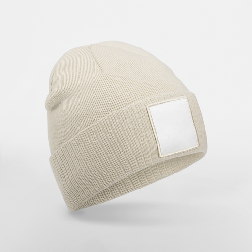 Mütze mit aufgesetztem Patch