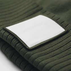 Mütze mit aufgesetztem Patch