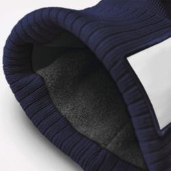 Mütze mit aufgesetztem Patch