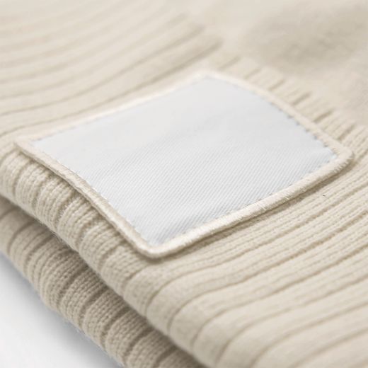 Mütze mit aufgesetztem Patch