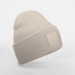 Mütze mit breiter Krempe und Ton-in-Ton-Patch