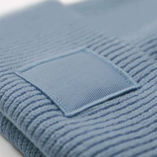 Mütze mit breiter Krempe und Ton-in-Ton-Patch