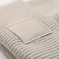 Mütze mit breiter Krempe und Ton-in-Ton-Patch