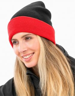Gorro negro reciclado Compass