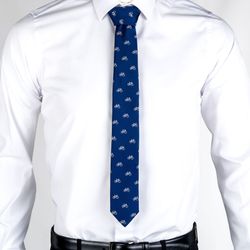 Corbata Sin Nudo De Pala Estrecha